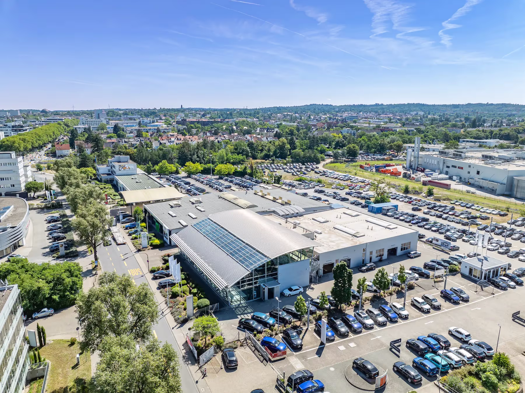 Wiest Group Gebäude von oben - Drohnenaufnahme