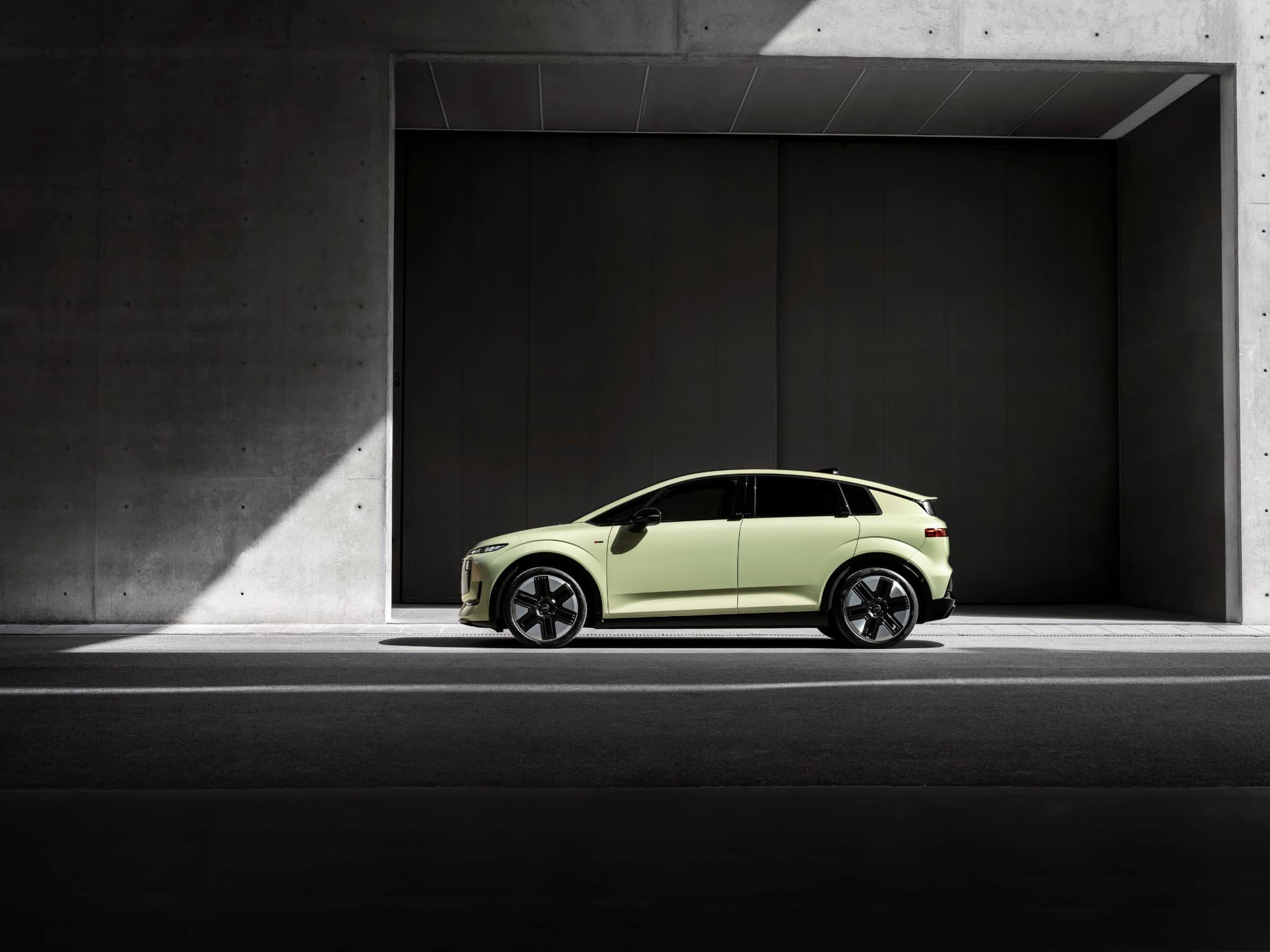 Audi A2 e-tron Header Image